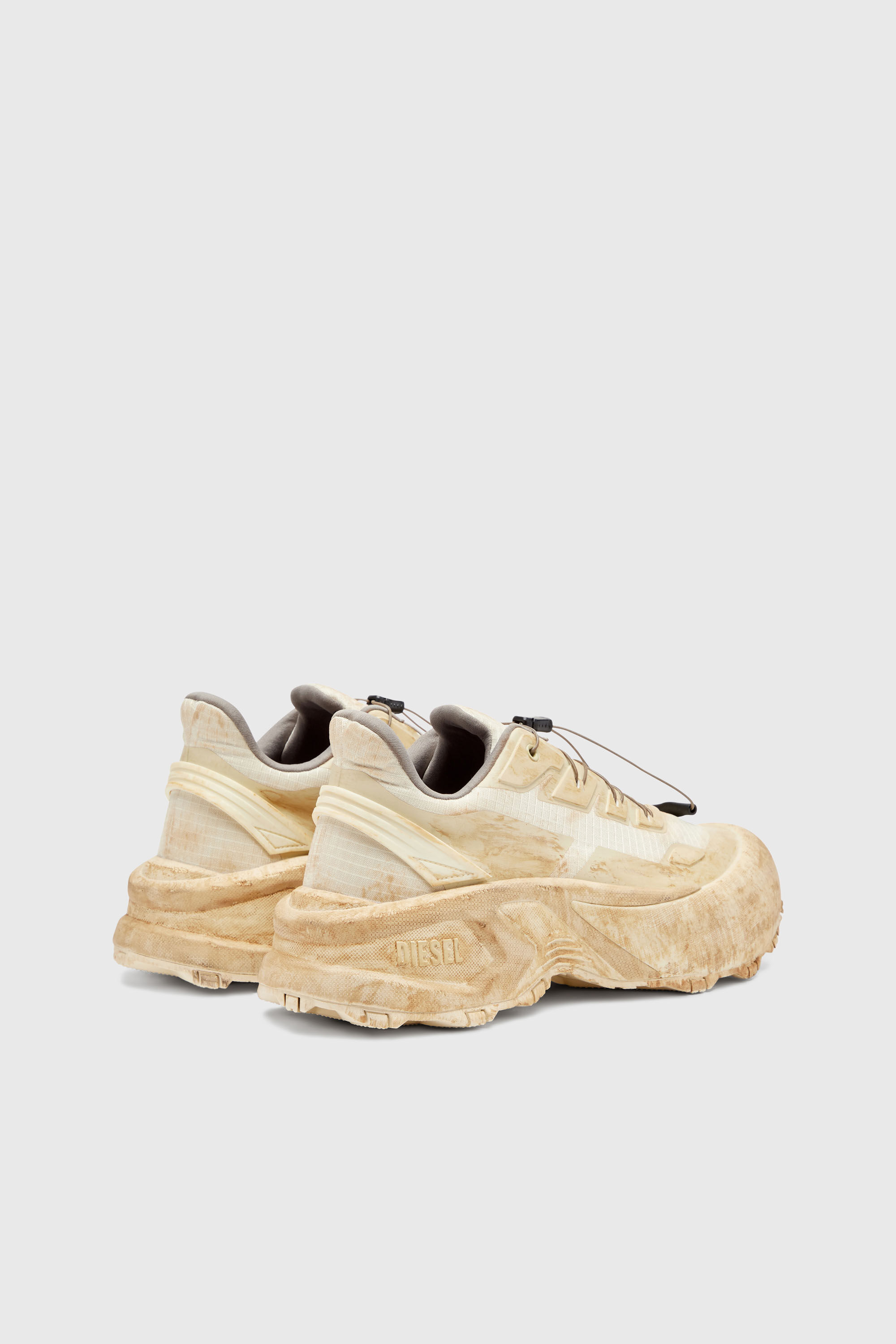 Diesel - D-CAGE RUNNER, Man's D-Cage-Distressed chunky sneakers in ripstop in Beige - 3