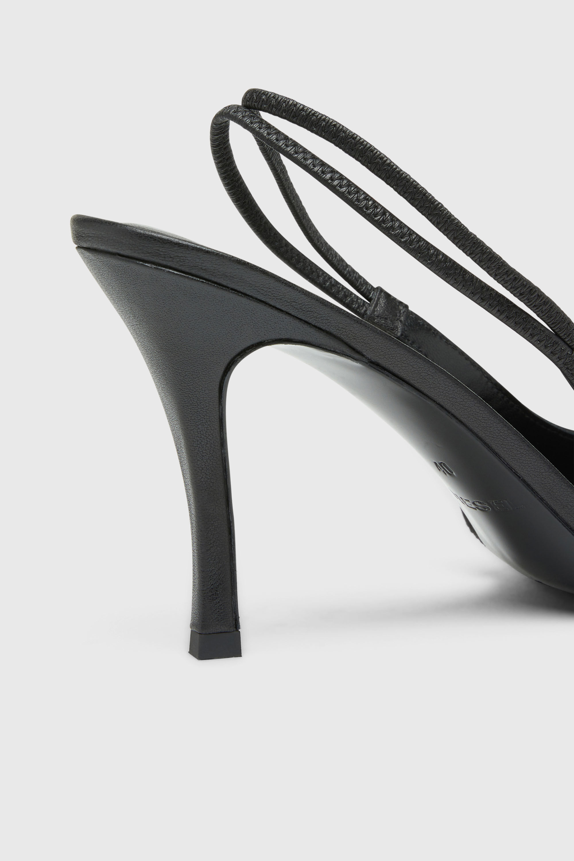 D-VENUS SB Woman: Slingback pumps in nappa leather, D logo