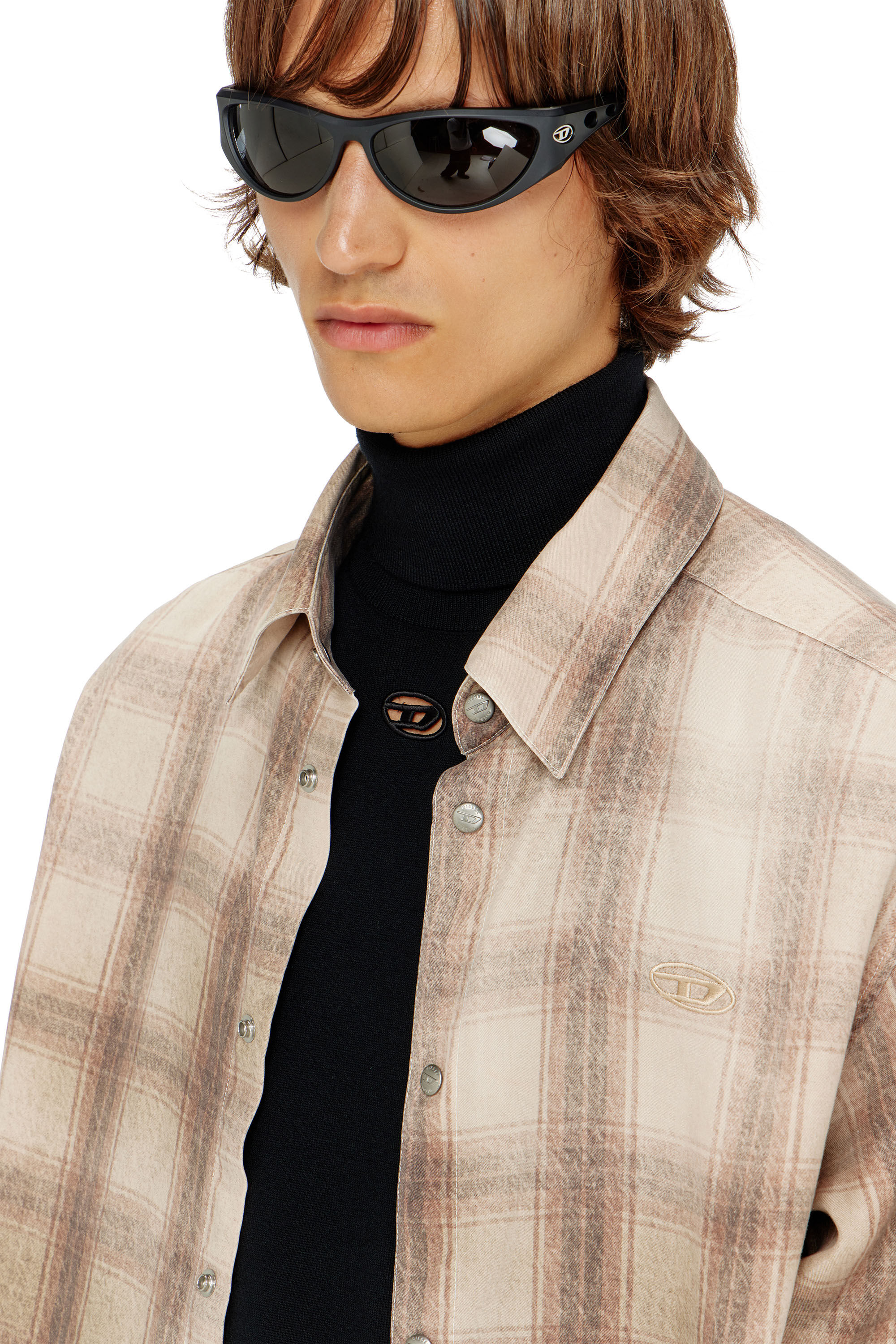 Diesel - K-VARTA, Man's Wool turtleneck jumper with cut-out logo in Black - 5