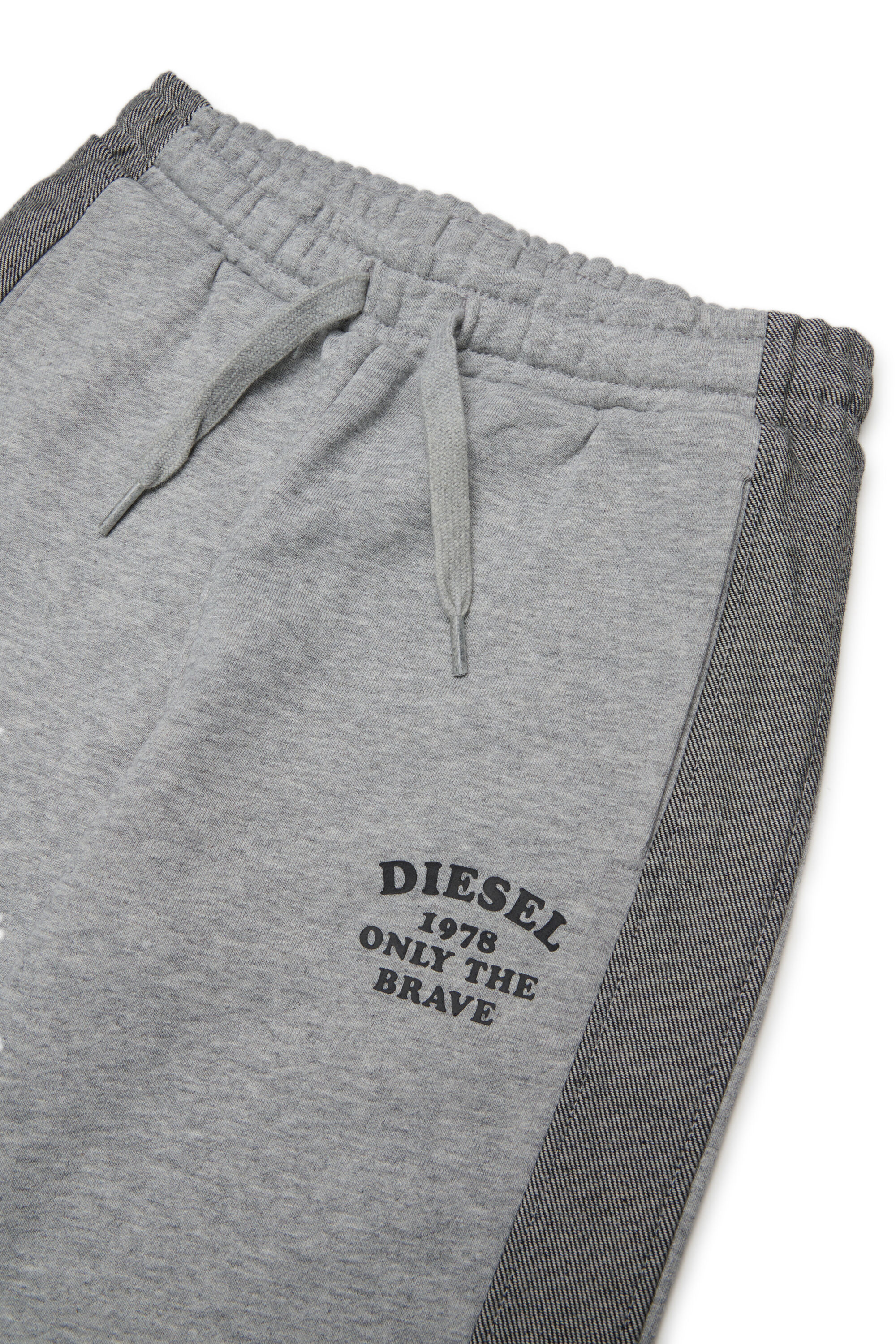 PTEAN, Grey