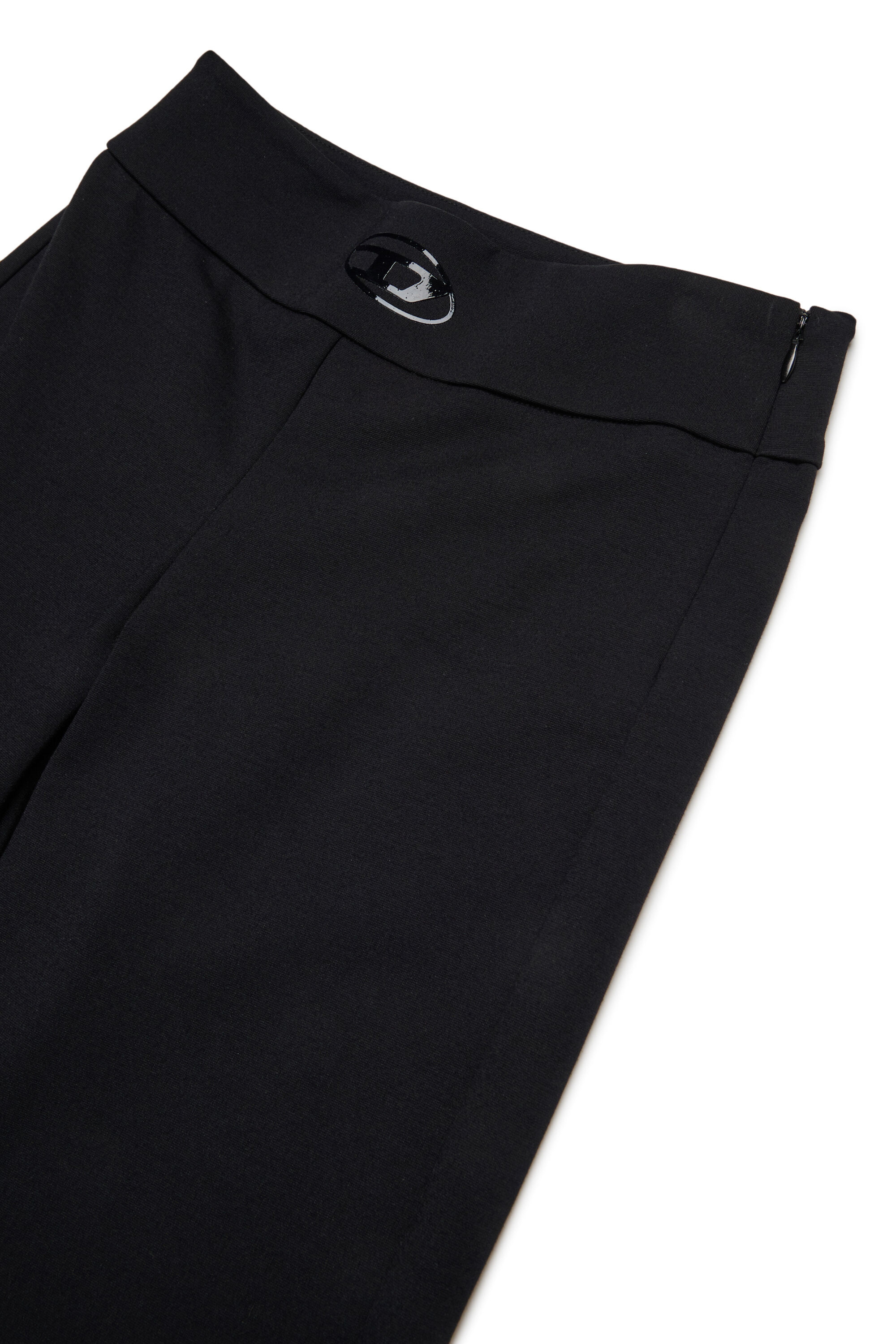 POLLIR, Black