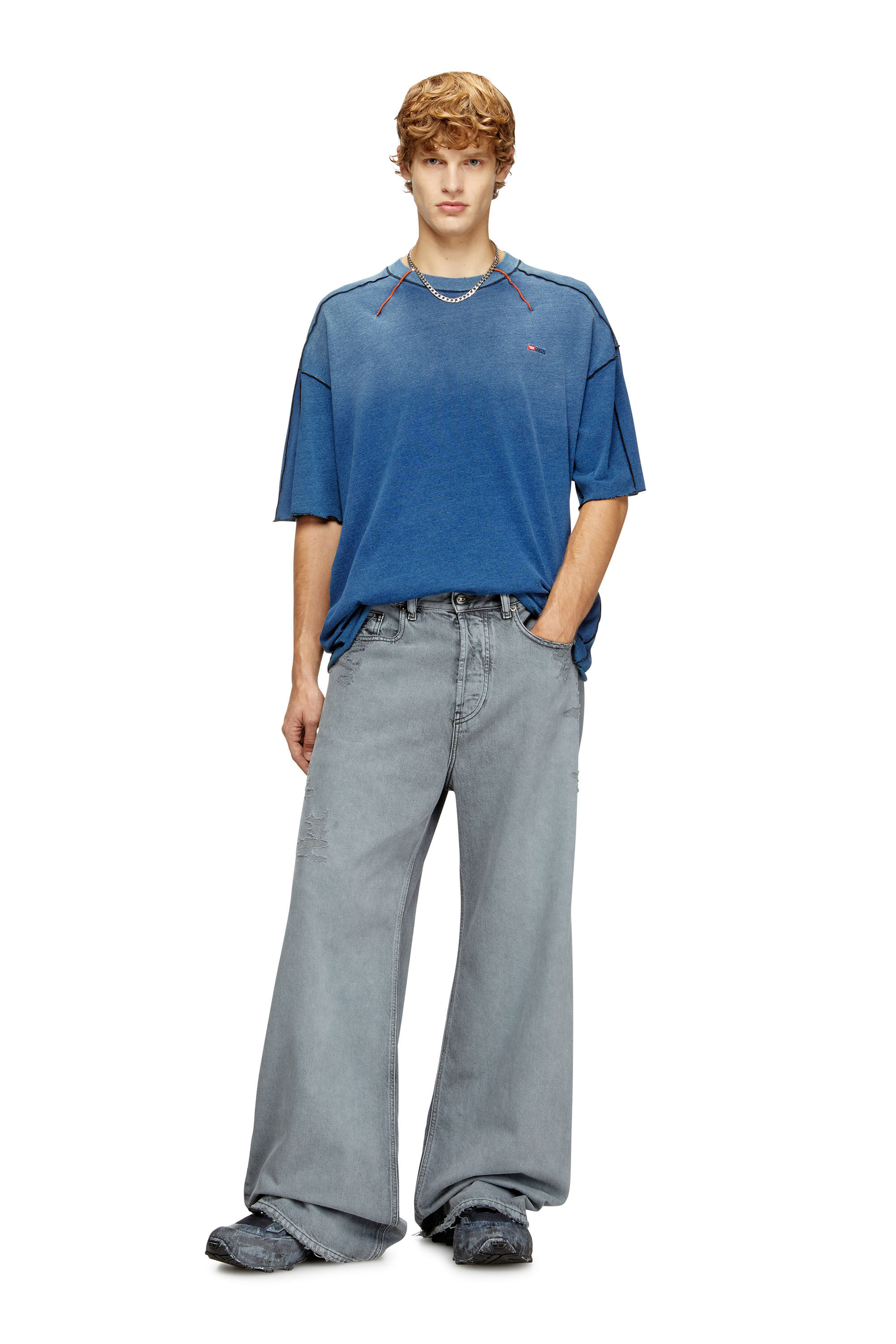 Diesel - T-CRAOXT, Man's Cotton T-shirt with contrasting overlock stitching in null - 1