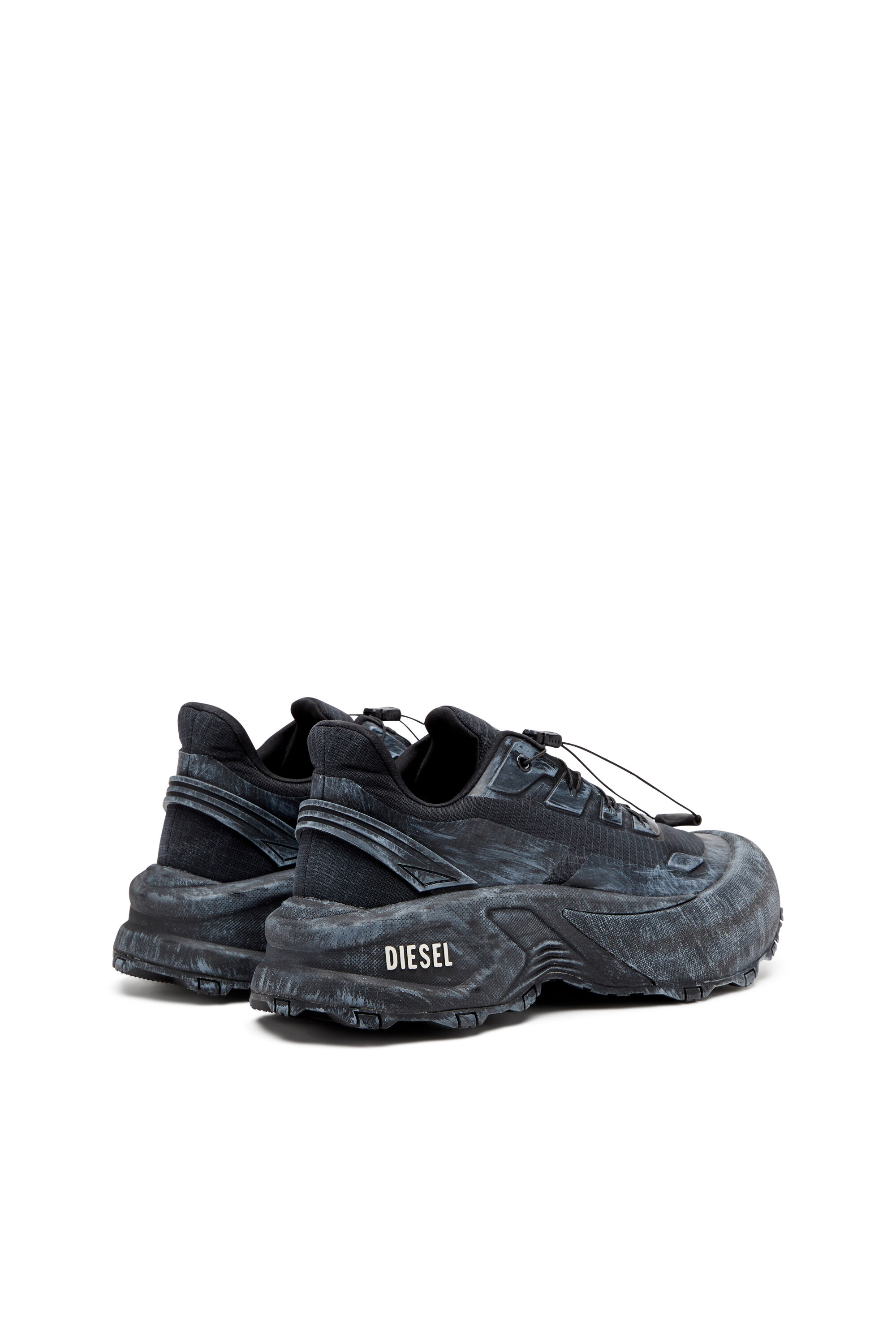 【関税込み】Diesel ブラック D-Cage ランニングスニーカー Men's D-Cage Runner-Sneakers in TPU-trimmed ripstop | Black
