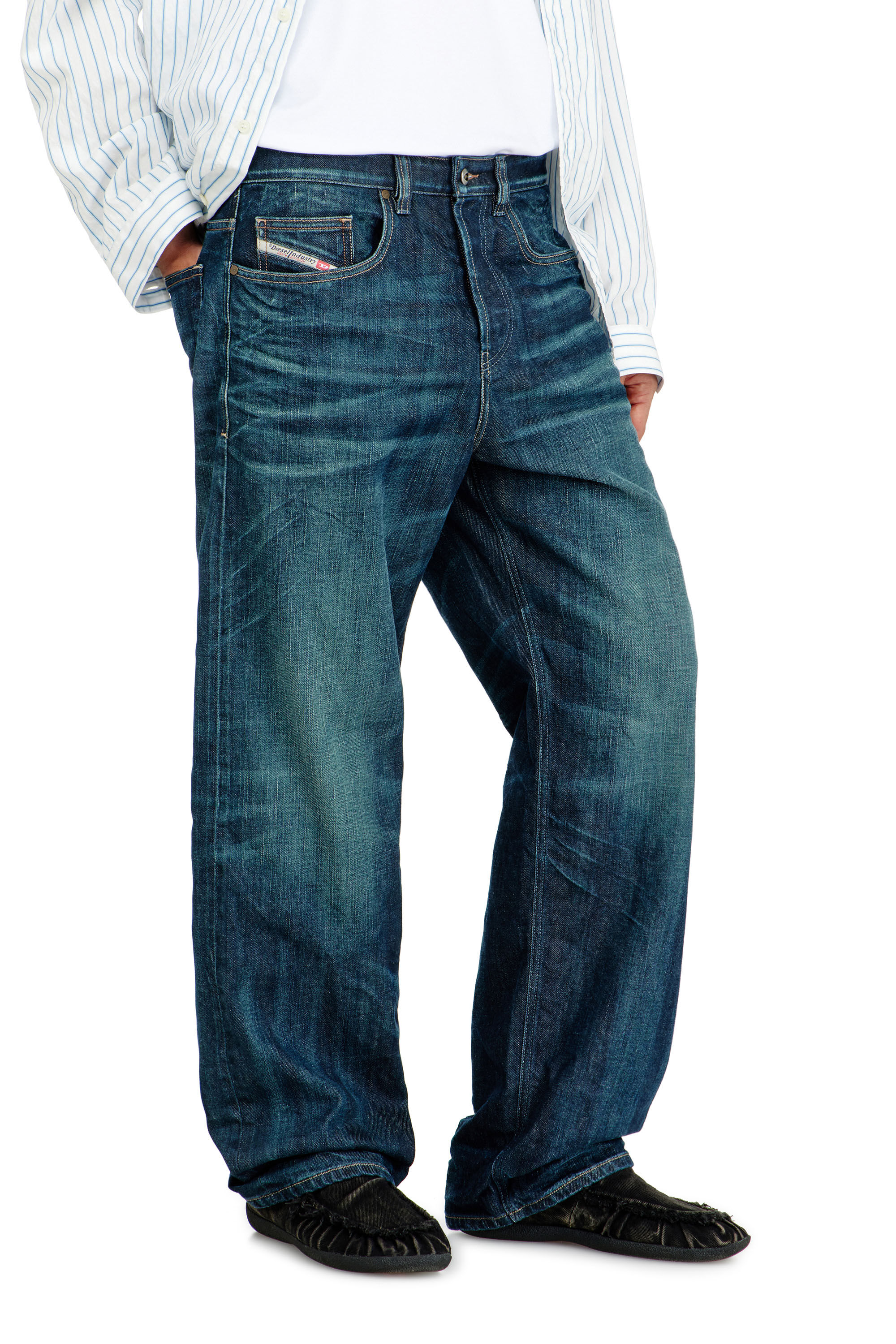 Diesel - Man's Relaxed Jeans 2001 D-Macro 09Q04, Dark Blue - 7