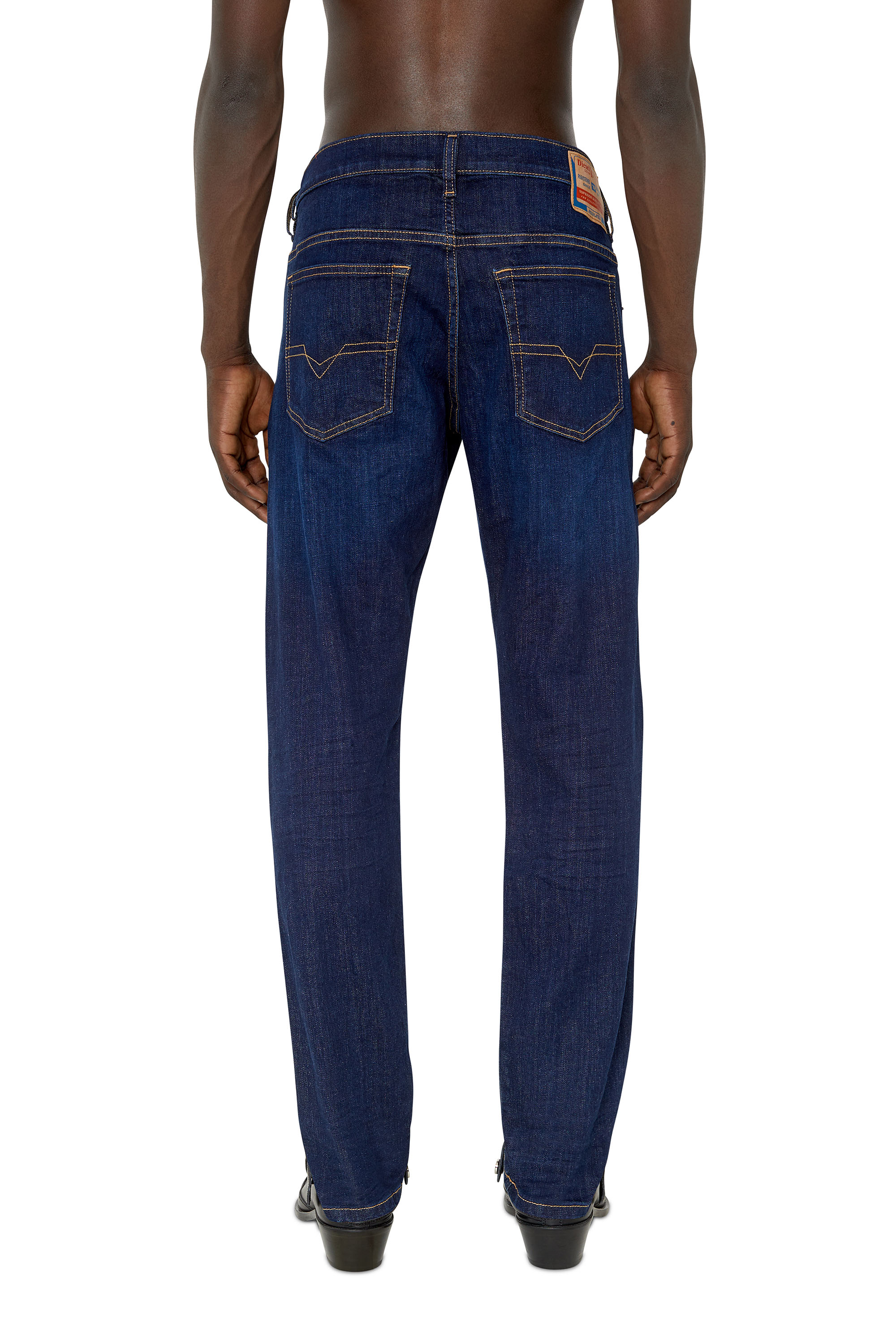 Diesel - D-Yennox 0IHAQ Tapered Jeans, Dark Blue - Image 2