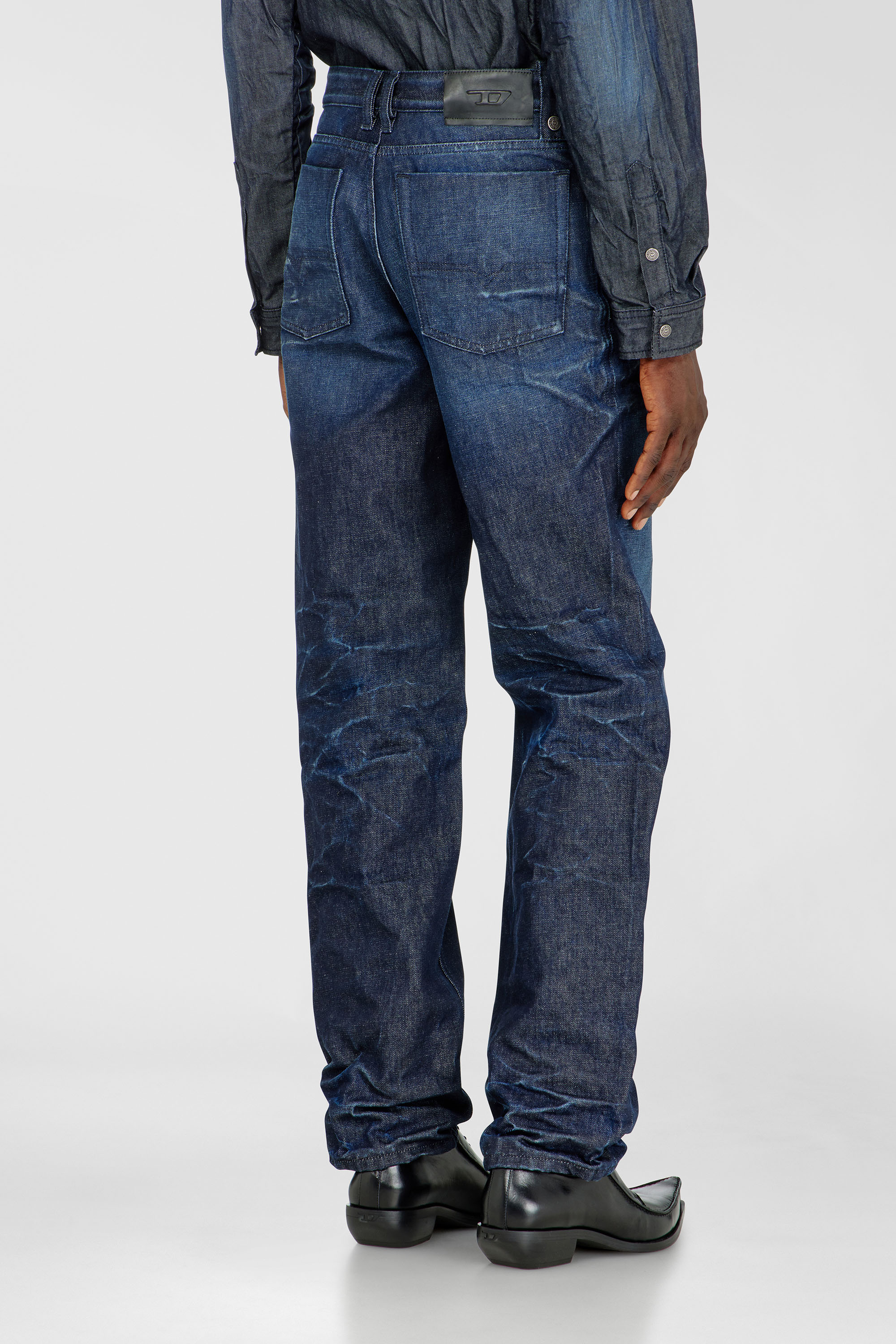 Diesel - Man's Regular Jeans 1991 D-Voeed 007GF, Dark Blue - 5