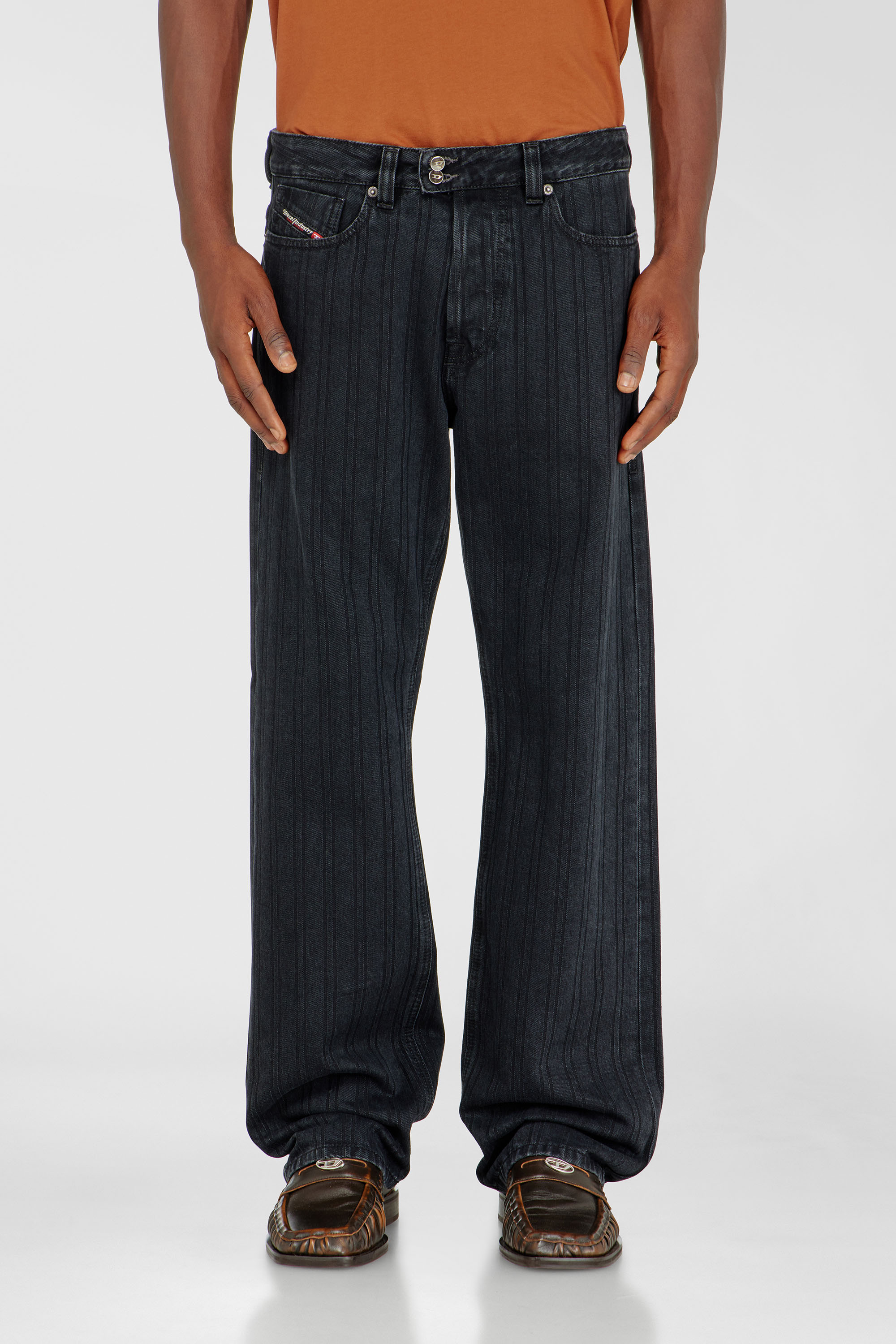 Diesel - Man's Relaxed Jeans 1980 D-Eeper 09Q12, Black/Dark grey - 1