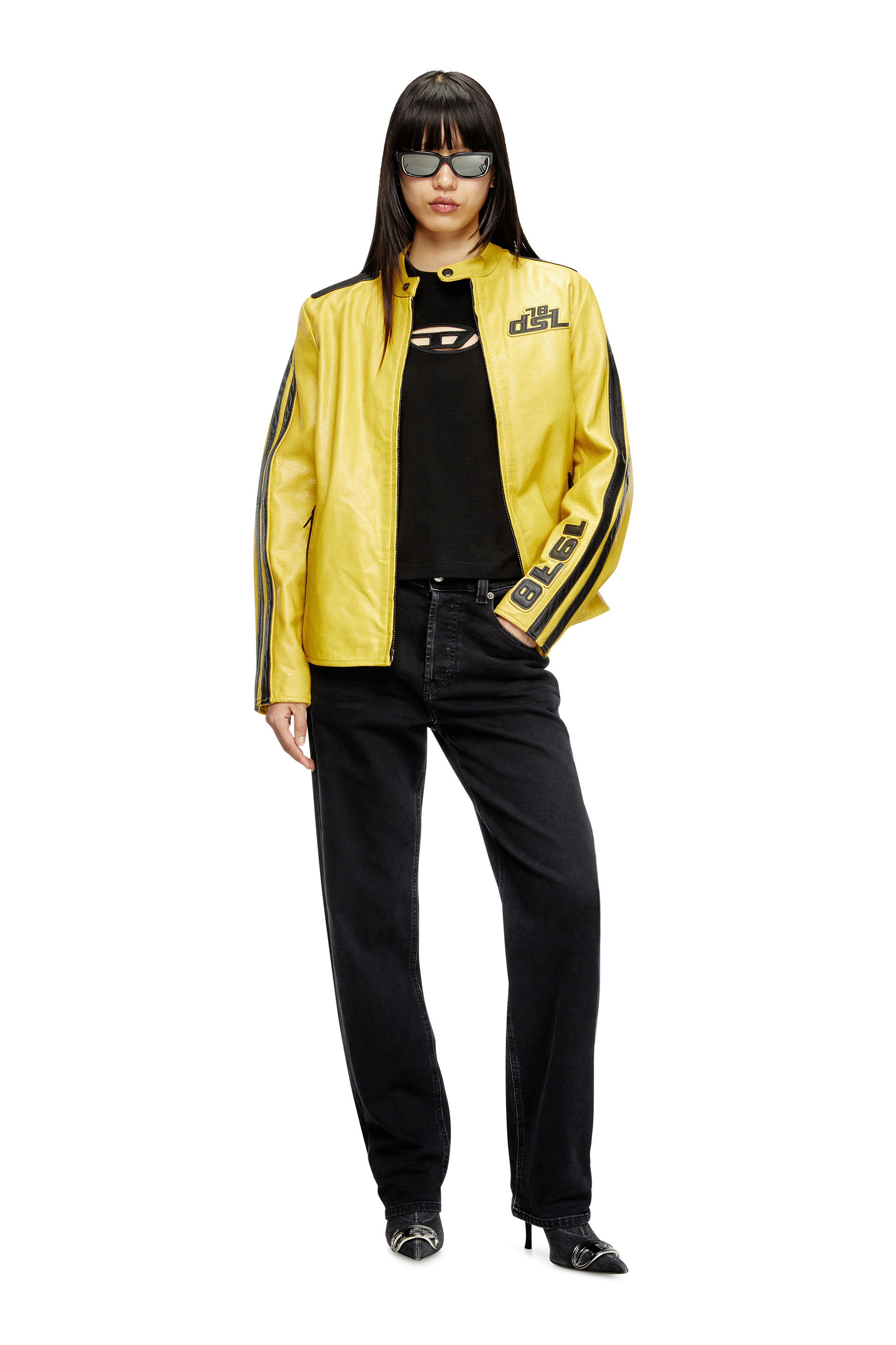 Diesel - T-ROWY-OD, Woman's Boxy T-shirt with embroidered D in Black - 2