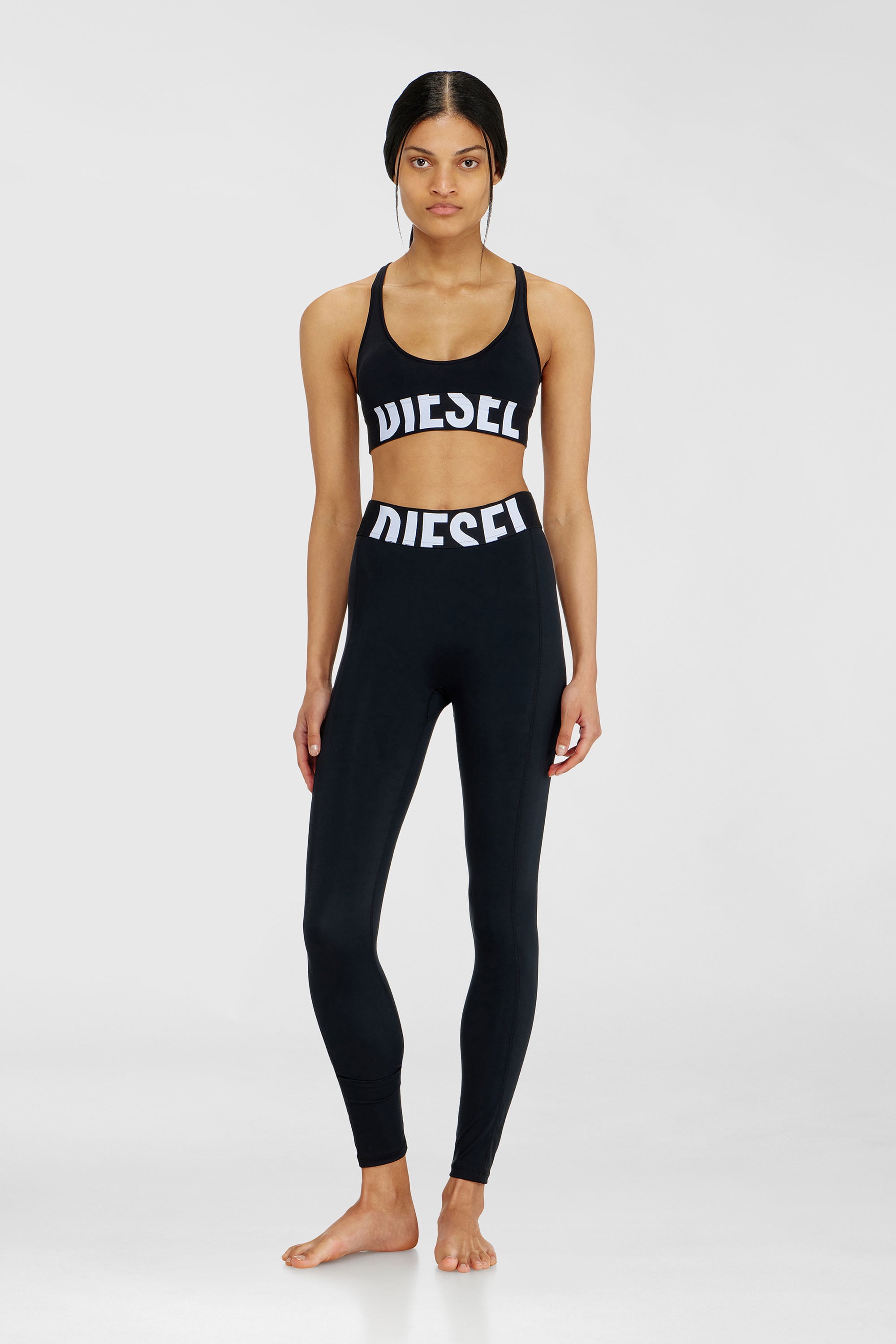 Microfibre sports bra with cut-off logo