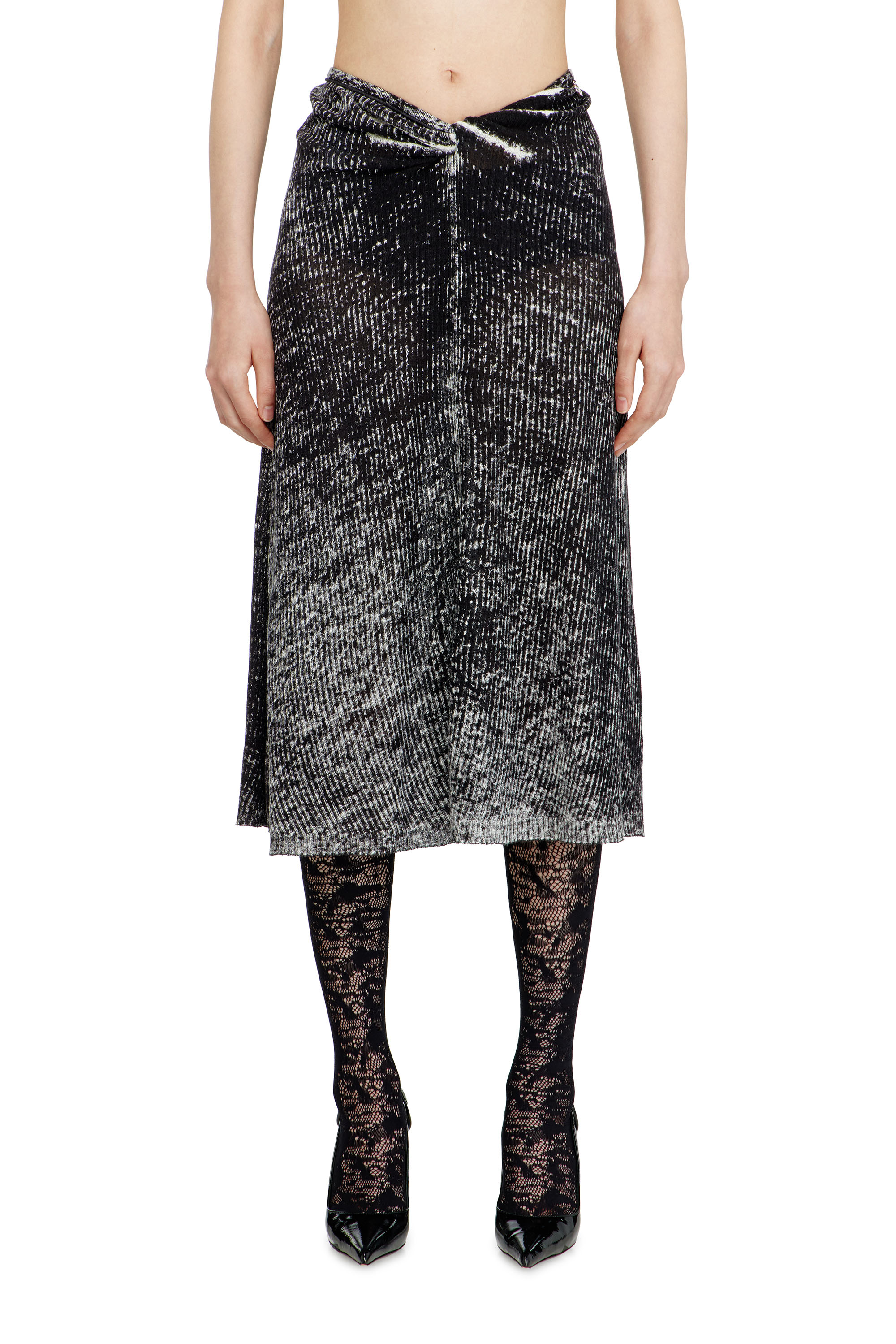 Diesel - M-LIVETTE, Woman's Midi skirt in reverse-print linen knit in Black - 3