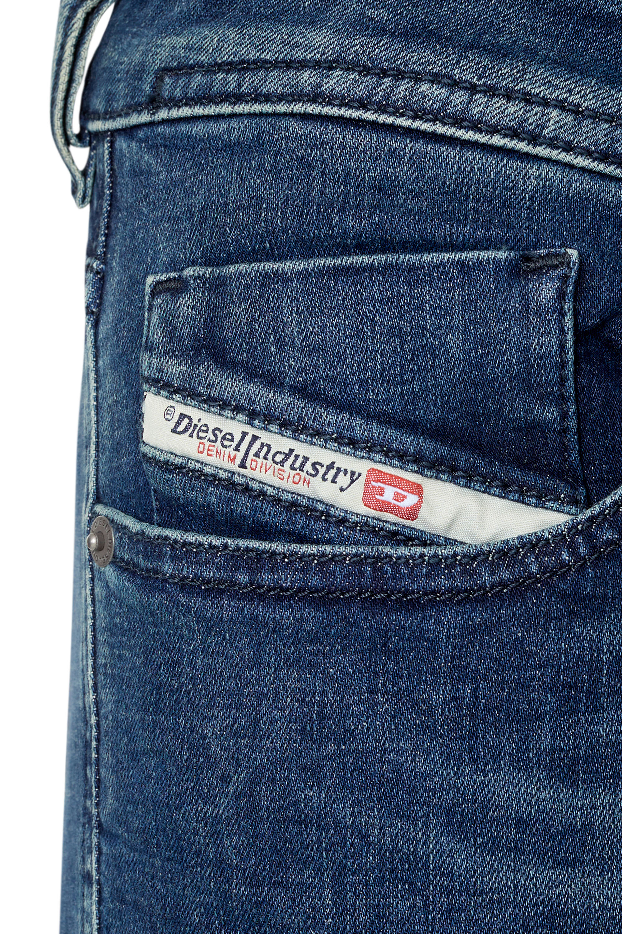 Diesel - 1979 Sleenker 09F38 Skinny Jeans, Medium blue - Image 3