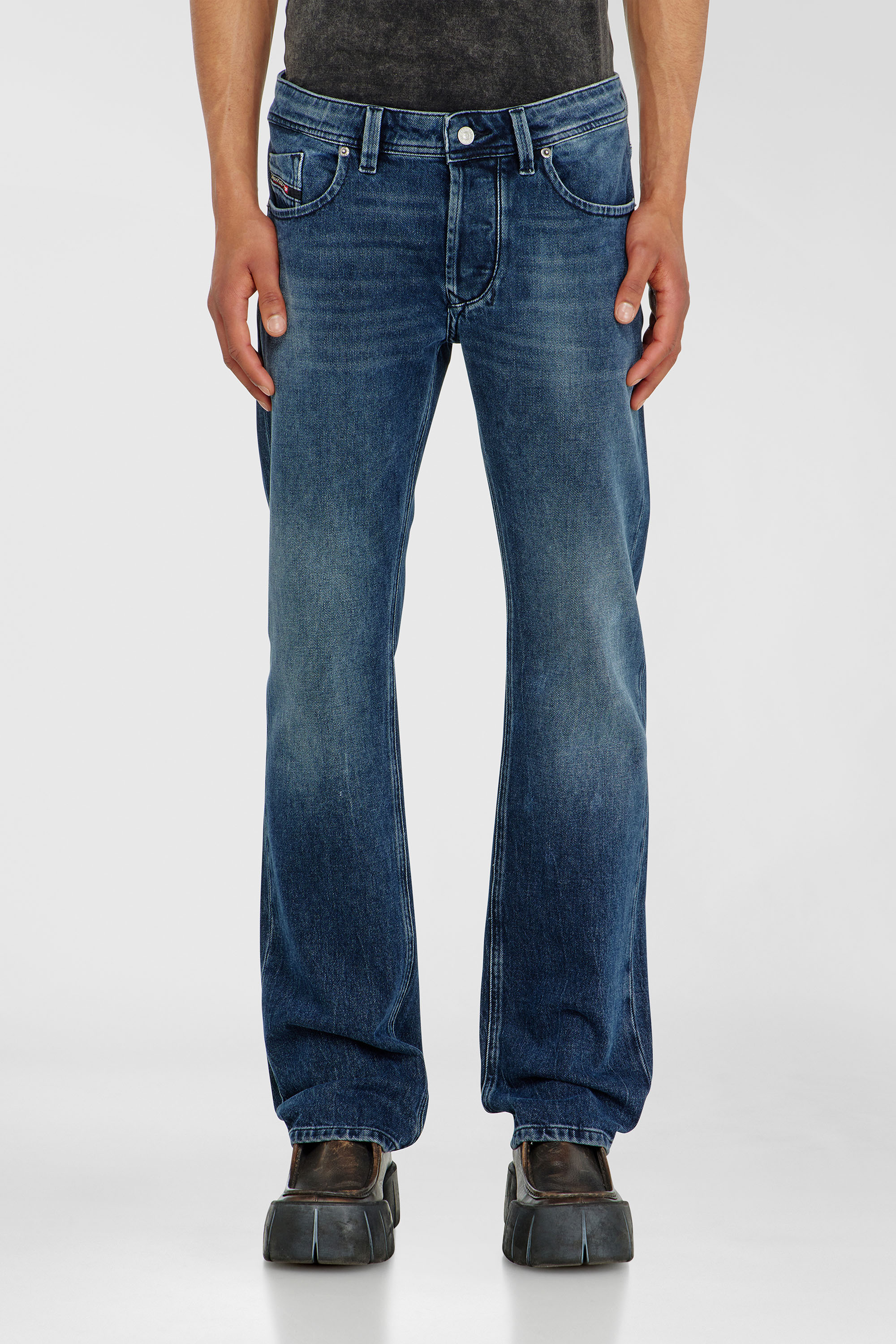 Diesel - Man's Regular Jeans 1985 Larkee 0KBBM, Dark Blue - 1