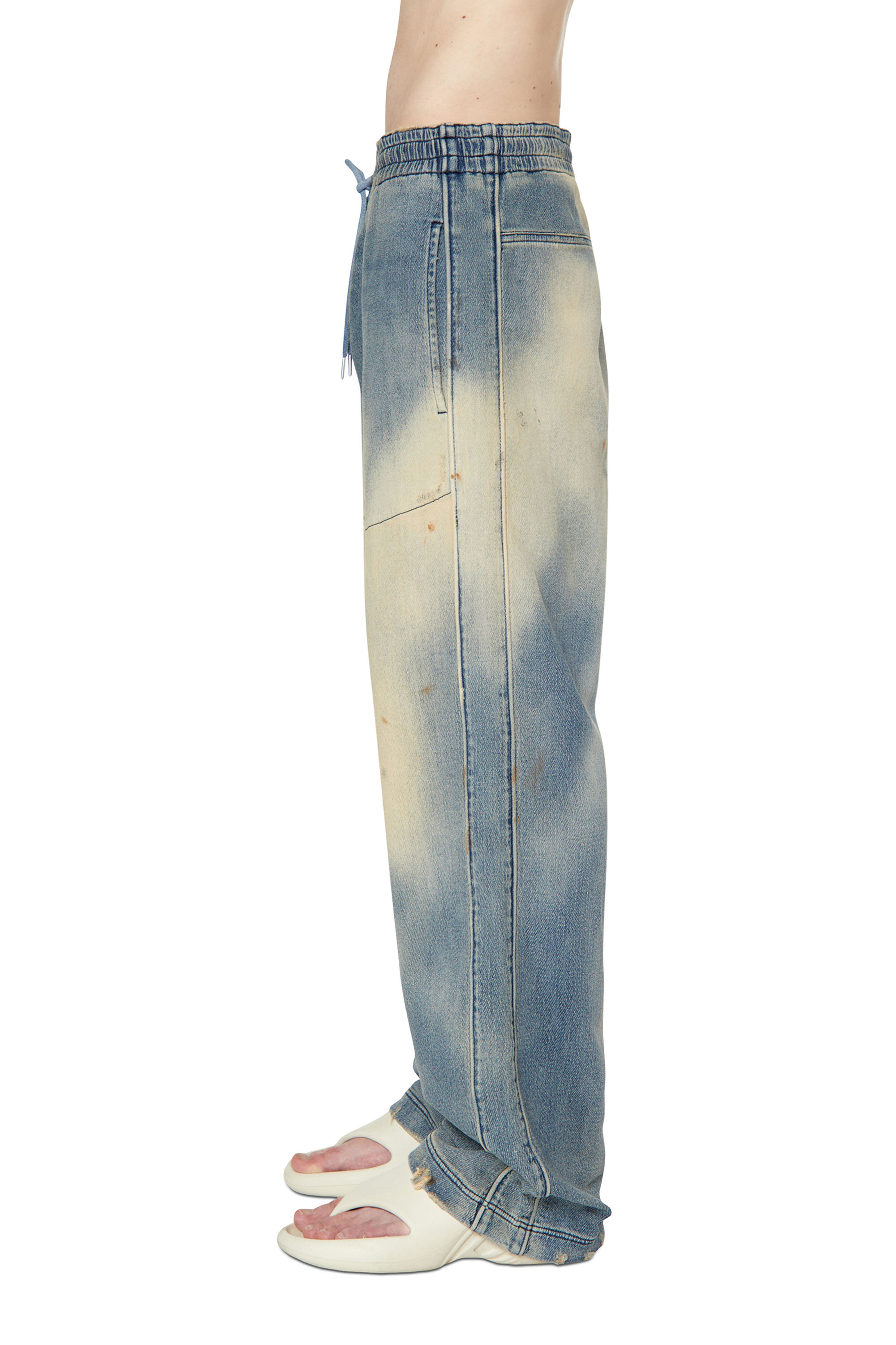 Diesel - D-Martians Track Denim 09G48 Straight, Light Blue - Image 4