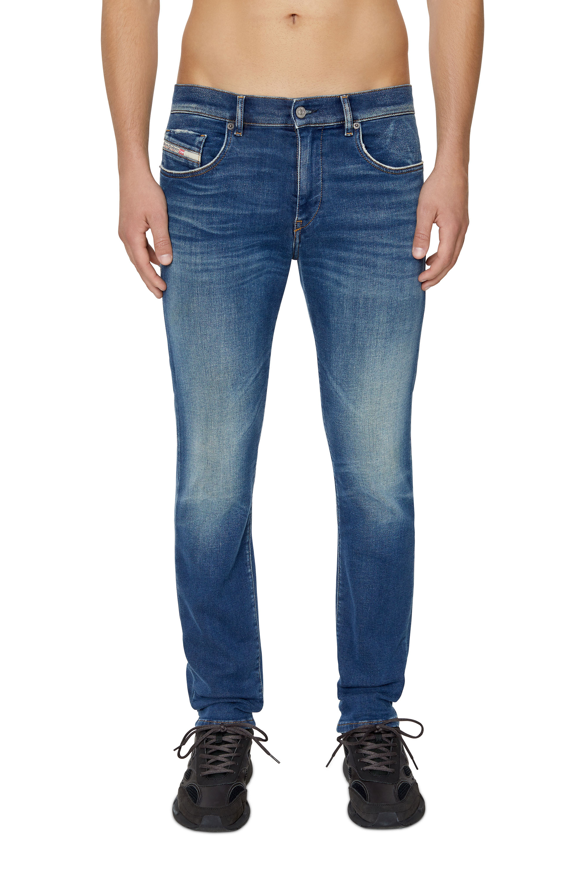 Diesel - D-Strukt JoggJeans® 068AZ Slim, Medium blue - Image 1