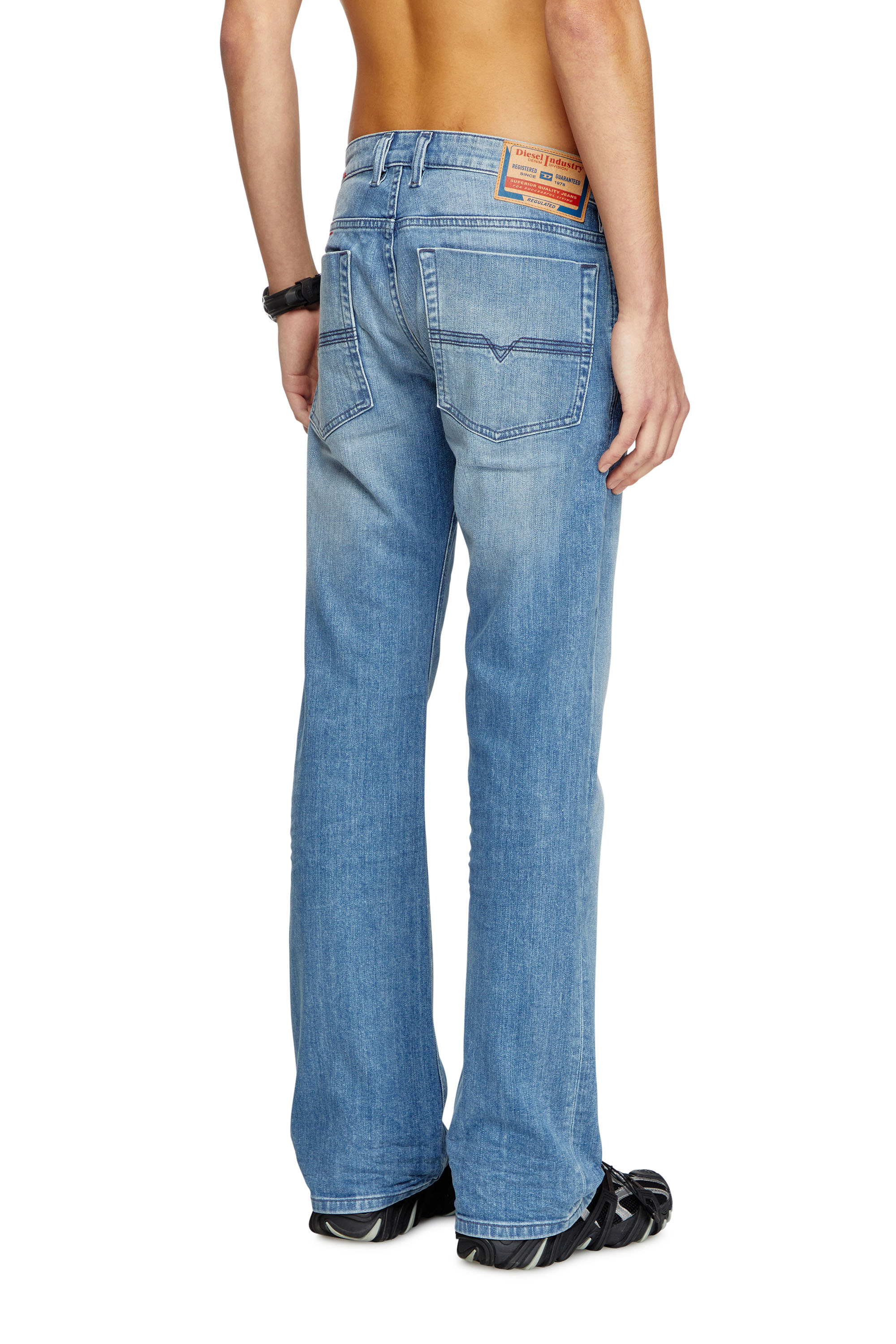 Diesel - Man's Bootcut Jeans 2007 Zatiny 0GRDI, Light Blue - 3