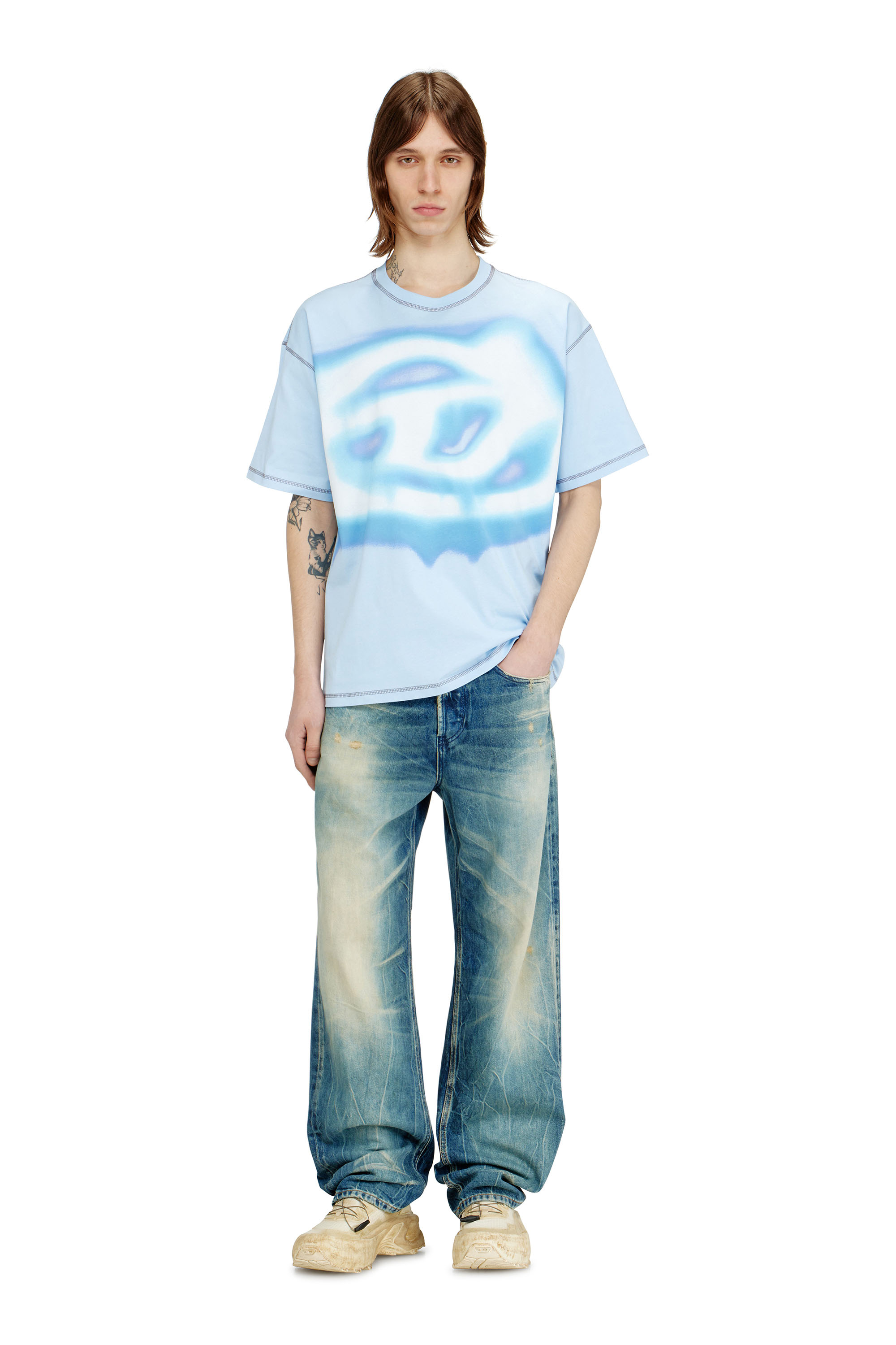 Diesel - T-BOXT-V11, Man's Relaxed T-shirt with water-effect print in Light Blue - 2