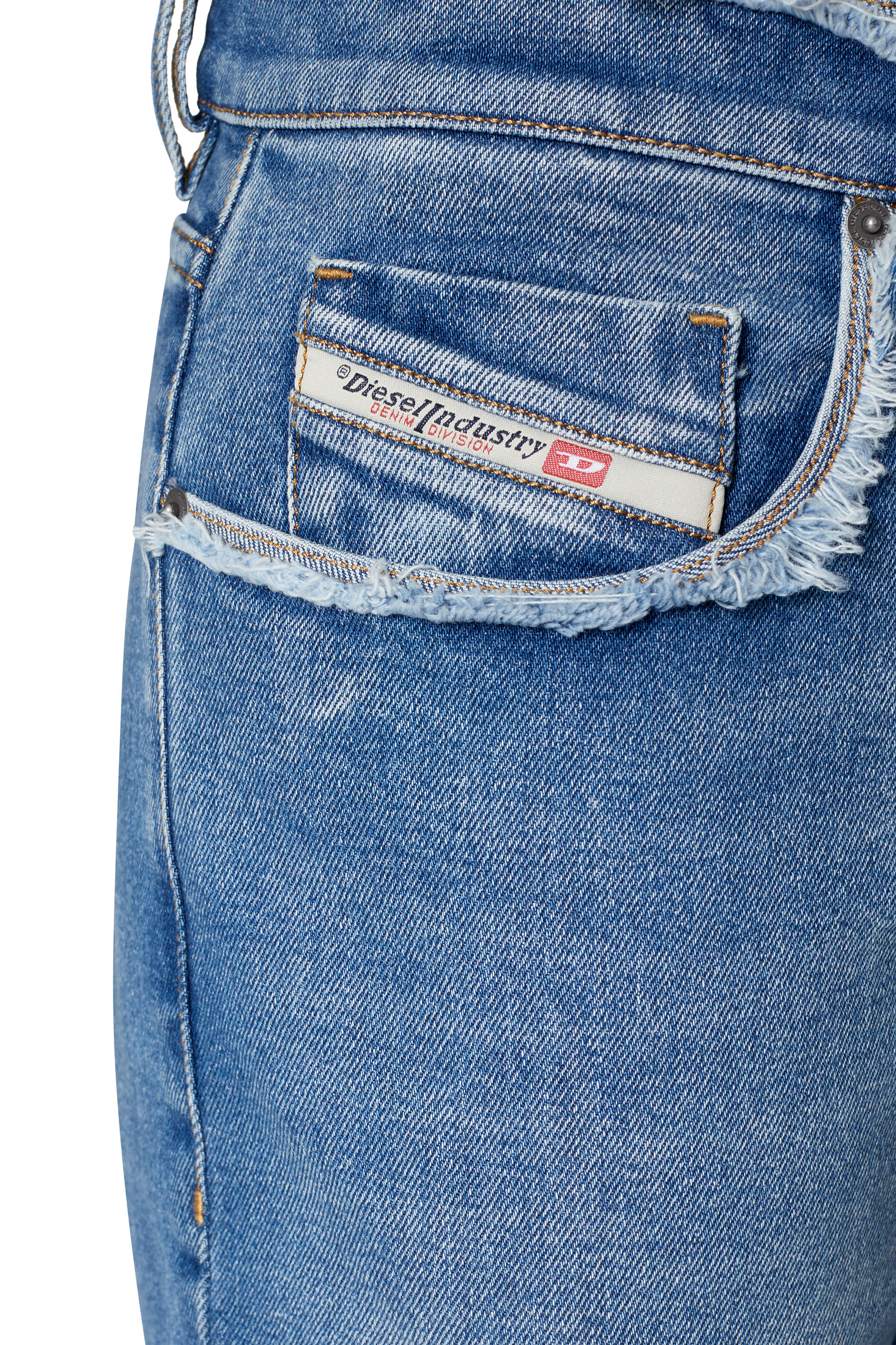 Diesel - 2019 D-STRUKT 09E19 Slim Jeans, Medium blue - Image 4