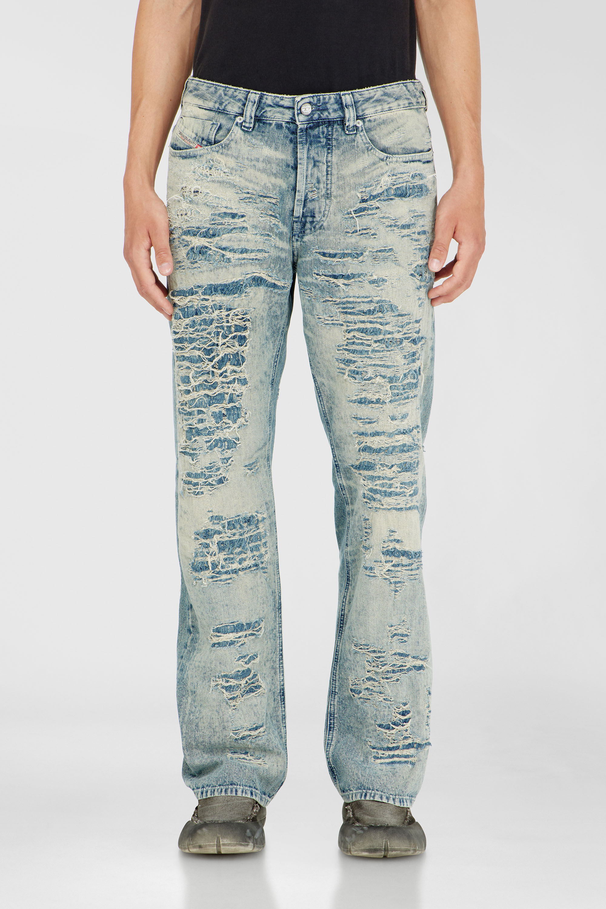 Diesel - Man's Relaxed Jeans 1980 D-Eeper 068YM, Medium blue - 1