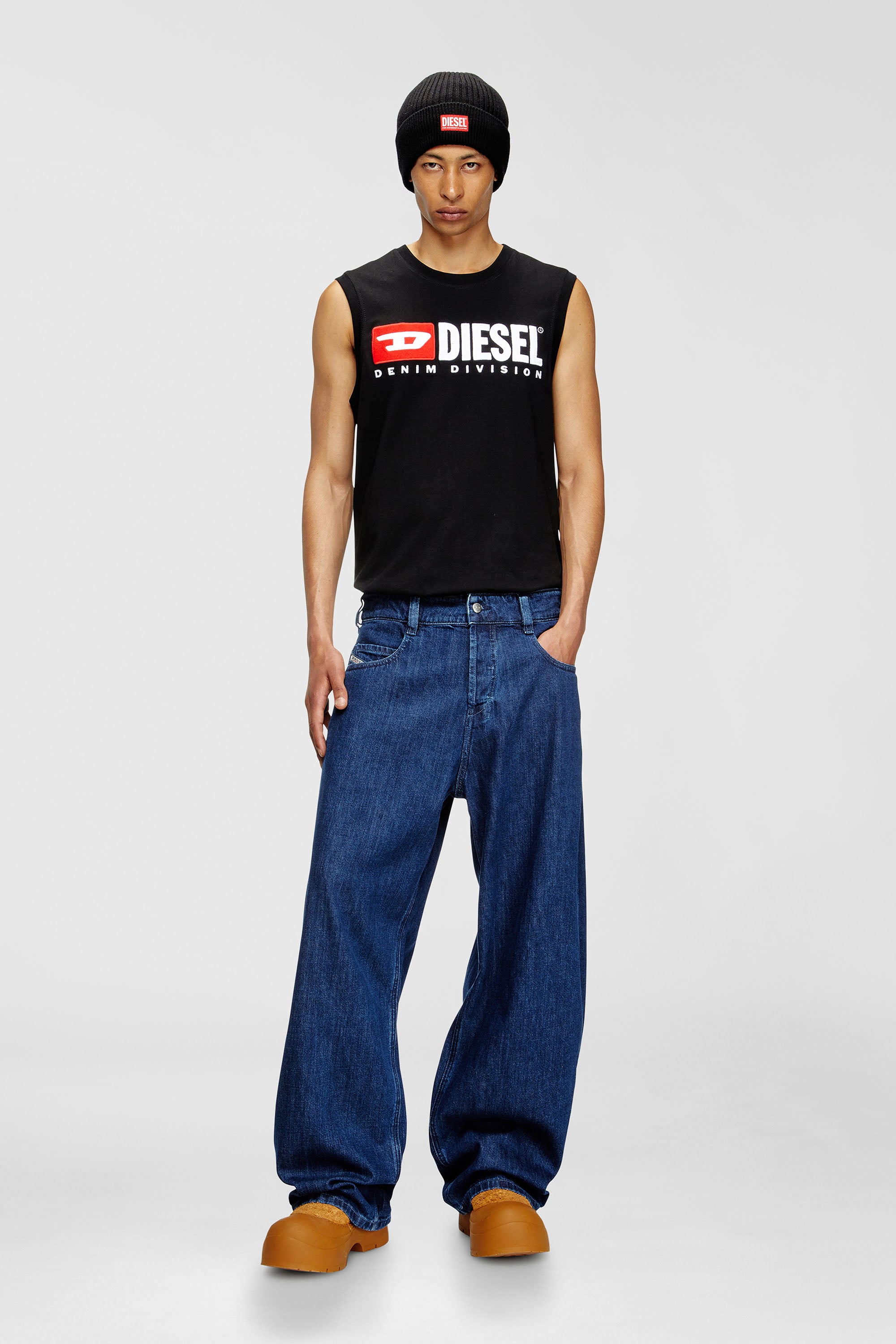 Diesel - Unisex's Relaxed Jeans 1997 D-Enim-M 0DBDX, Dark Blue - 2